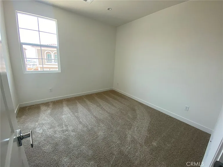 22047 Portofino Dr — Photo 16