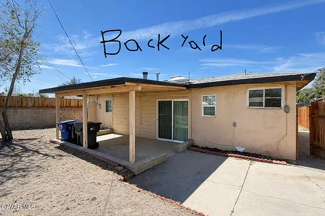 44104 Carolside Ave — Photo 6