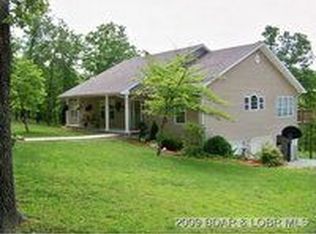 570 Wavy Leaf Dr, Linn Creek, MO 65052