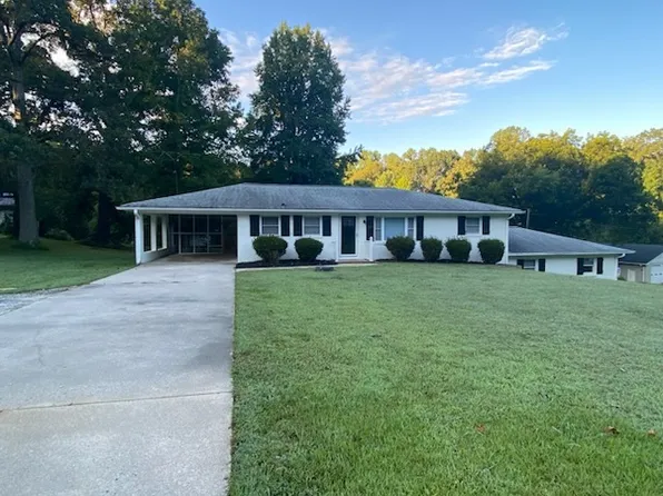 669 Welcome Arcadia Rd, Lexington, NC 27295