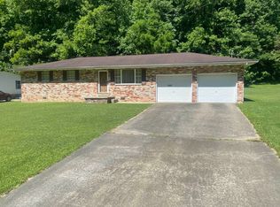 1449 Johns Creek Rd, Milton, WV 25541