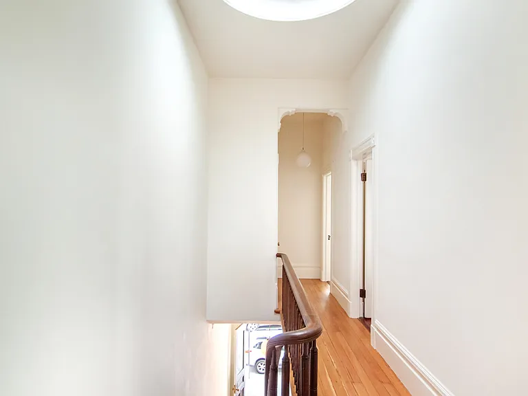 2381 Bush St — Photo 38
