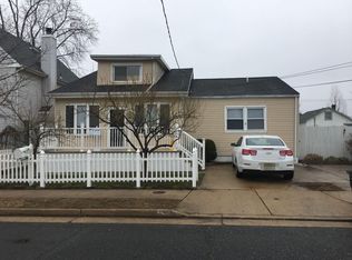 19 Monmouth Ave, Middletown, NJ 07748