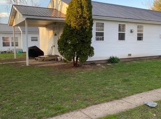 S7559 Us Highway 12 APT B1, North Freedom, WI 53951