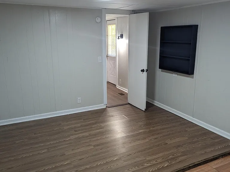 530 Dooley Rd — Photo 13