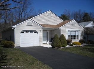 6 Sleepy Hollow Dr, Brick, NJ 08724
