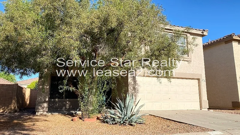 3 bed, 2.5 bath, 1820 sqft, $2,295 — Photo 4
