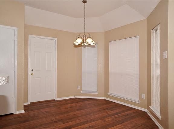 5th image of 8239 Suetelle Dr