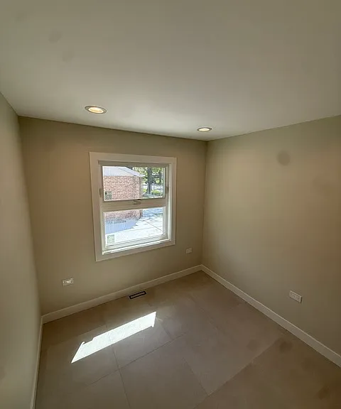 8201 N Elmore St — Photo 11