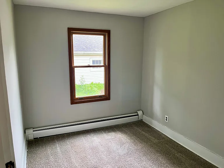 311 Clinton St — Photo 13