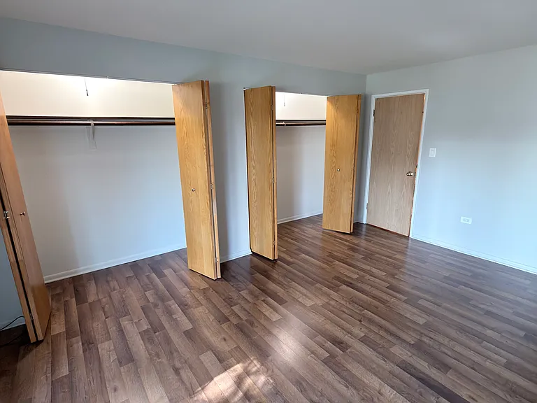 Belmont Station Apartments — Photo 20