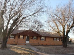 2109 Sandra Dr, Midwest City, OK 73110
