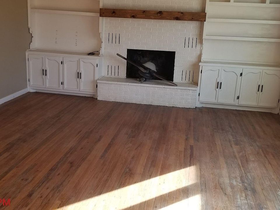 1317 S Avenue G Portales Nm 88130 Mls 20226622 Zillow