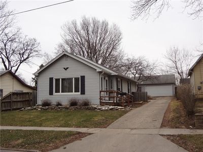 3929 8th Pl, Des Moines, IA, 50313