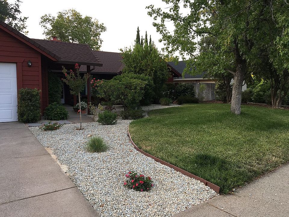 2nd image of 2020 Kildare Dr