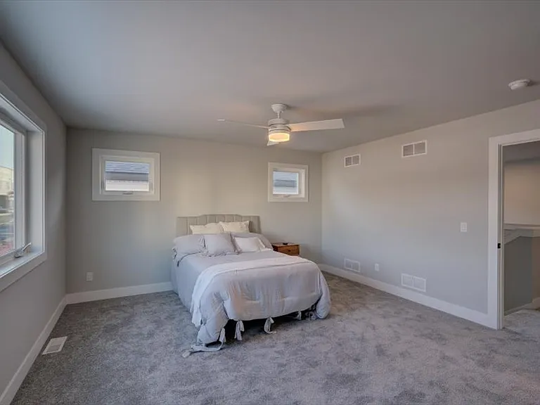 4880 Romaine Rd — Photo 18