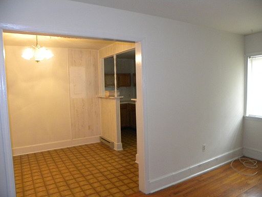 4th image of 7 North St NE APT 5