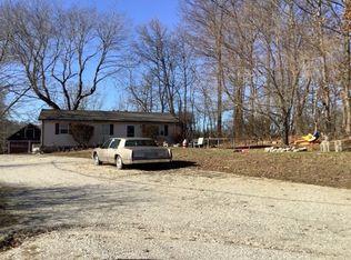 7320 Wright Dr, Evansville, IN 47720