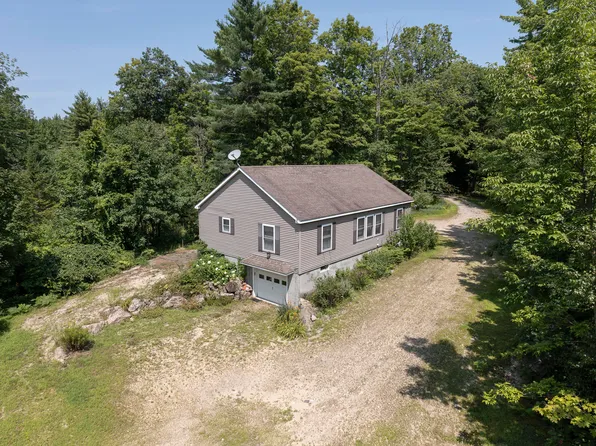 43 Powhatan Road, Otisfield, ME 04270