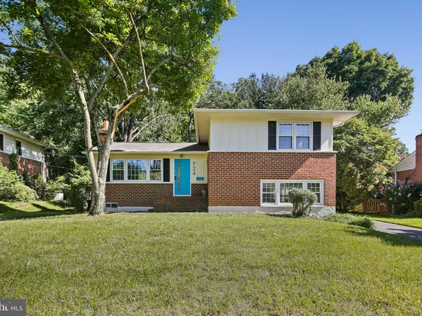 724 Scarlett Dr, Towson, MD 21286