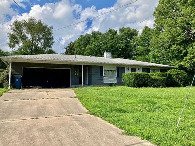 1327 Long St, Dixon, IL, 61021