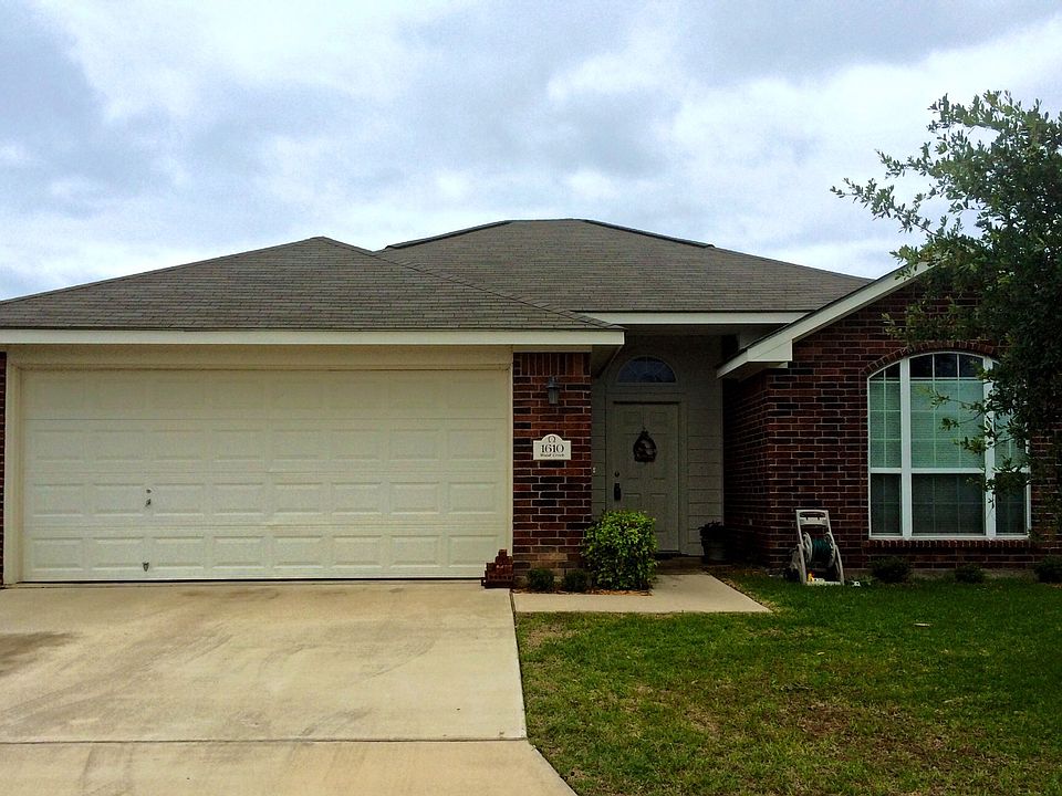 1st image of 1610 Wood Creek Dr