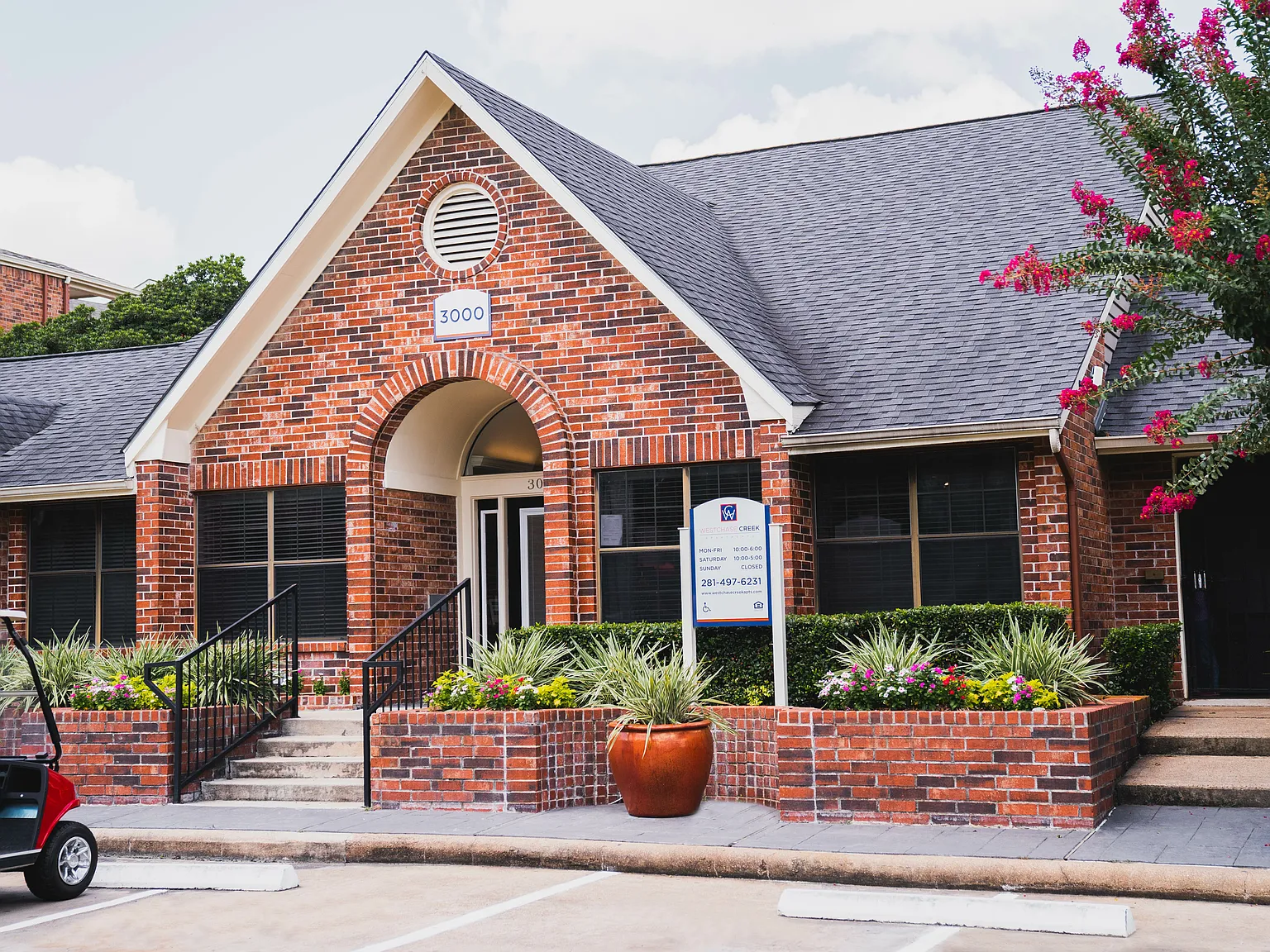 Westchase Creek Apartment Homes — Photo 2
