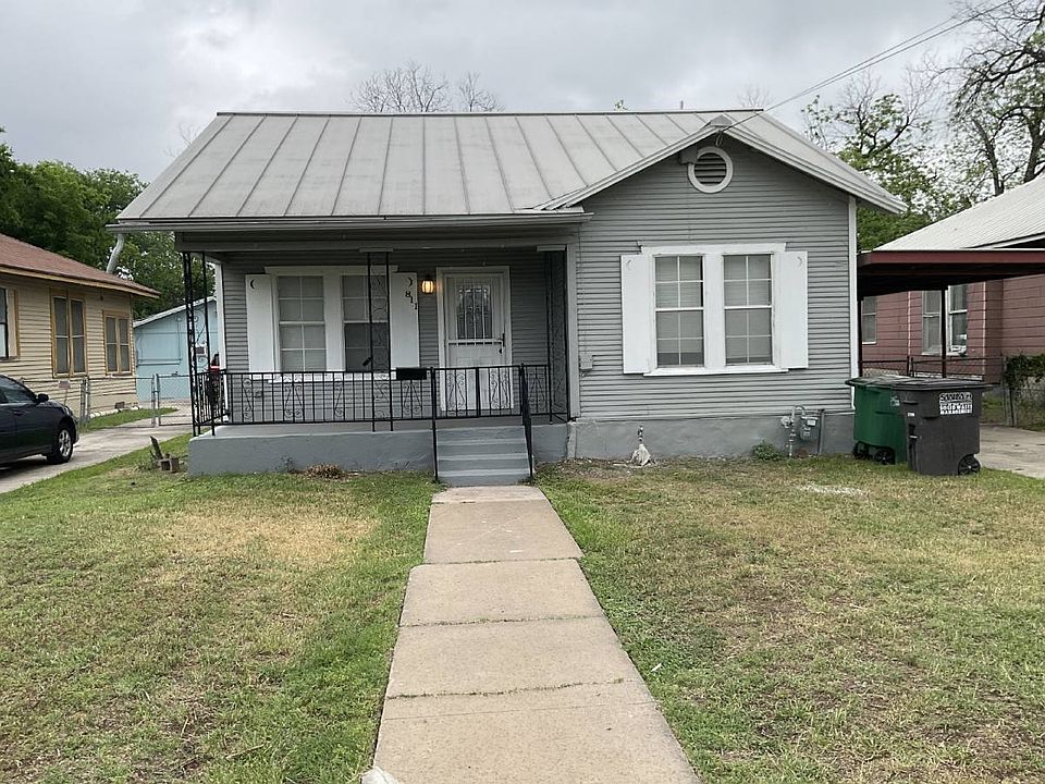 1st image of 811 Rivas St