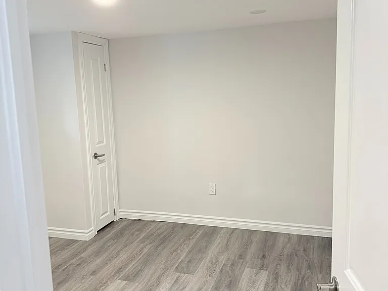 210 Owen St #2 — Photo 5