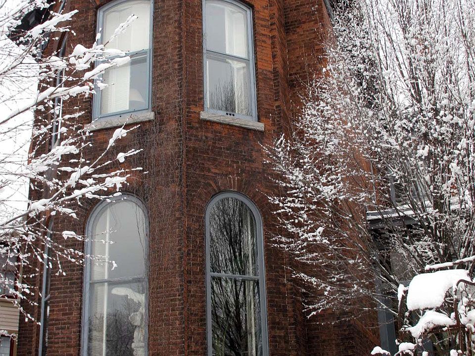 1st image of 163 Park St