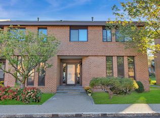 28 Waters Edge, Rye, NY 10580