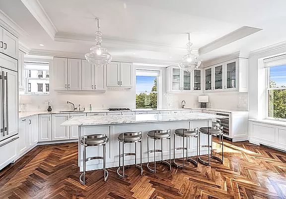 3rd image of 257 Central Park W APT 5C
