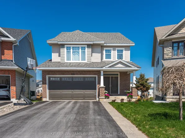 629 Gwen Ave, Kingston, ON K7P 0M2