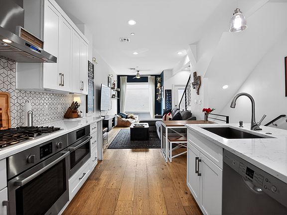 2nd image of 2222 Moser Ave #113