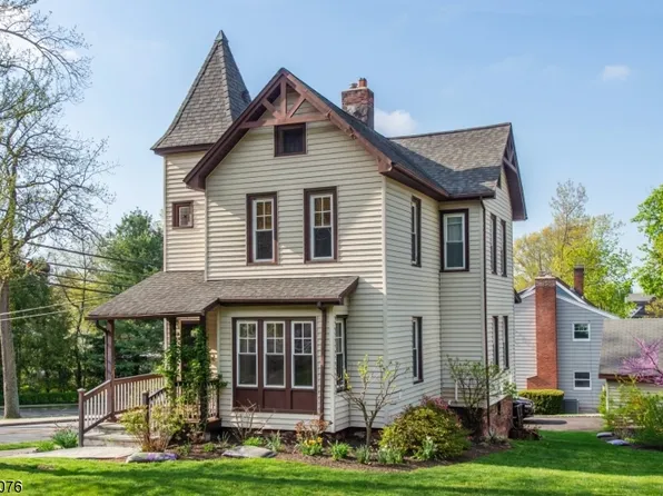 55 Mountain Ave, Summit City, NJ 07901