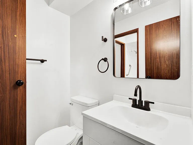 One11 Residences - Monroe — Photo 16