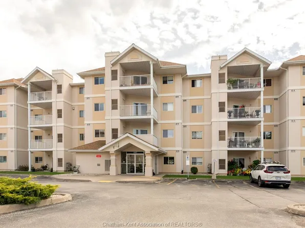 1547 Grand Marais Rd W #406, Windsor, ON N9E 4W3