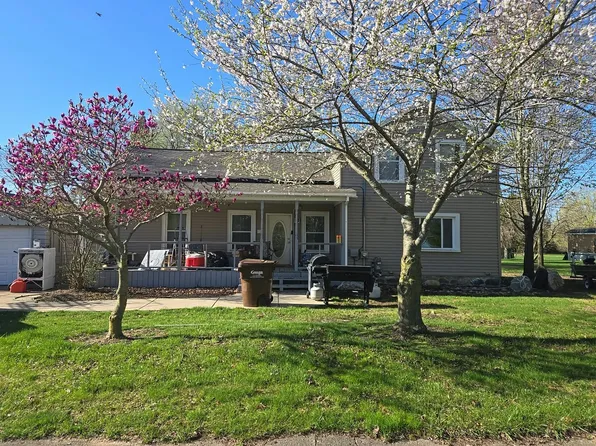 315 W Main St, Elsie, MI 48831