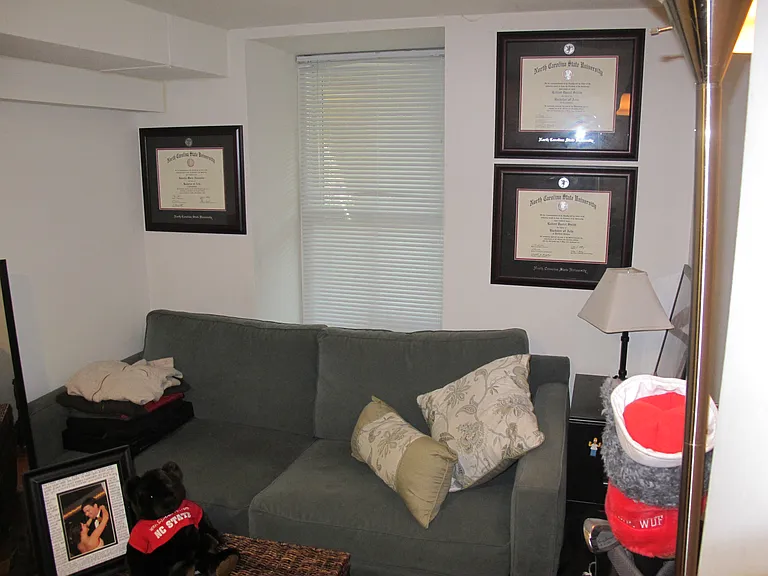 Bedroom no. 2 used as a study, sitting area