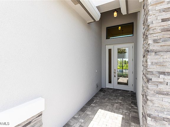 3rd image of 20785 Fair Oak Ln
