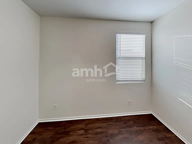 1688 E Primavera Way — Photo 19