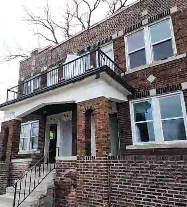 2nd image of 4115 N Florissant Ave