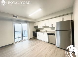 595 Strasburg Rd #612, Kitchener, ON N2E4J1