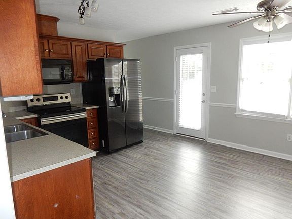 4th image of 91 Lee Road 2096