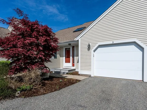 5 Classic Cir #484, Mashpee, MA 02649