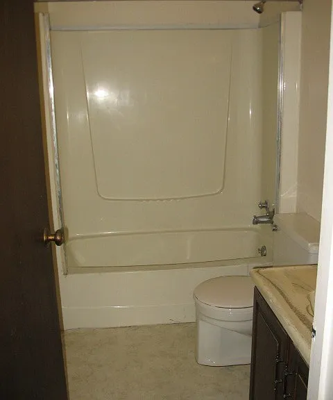 102 King Arthur Ct — Photo 5