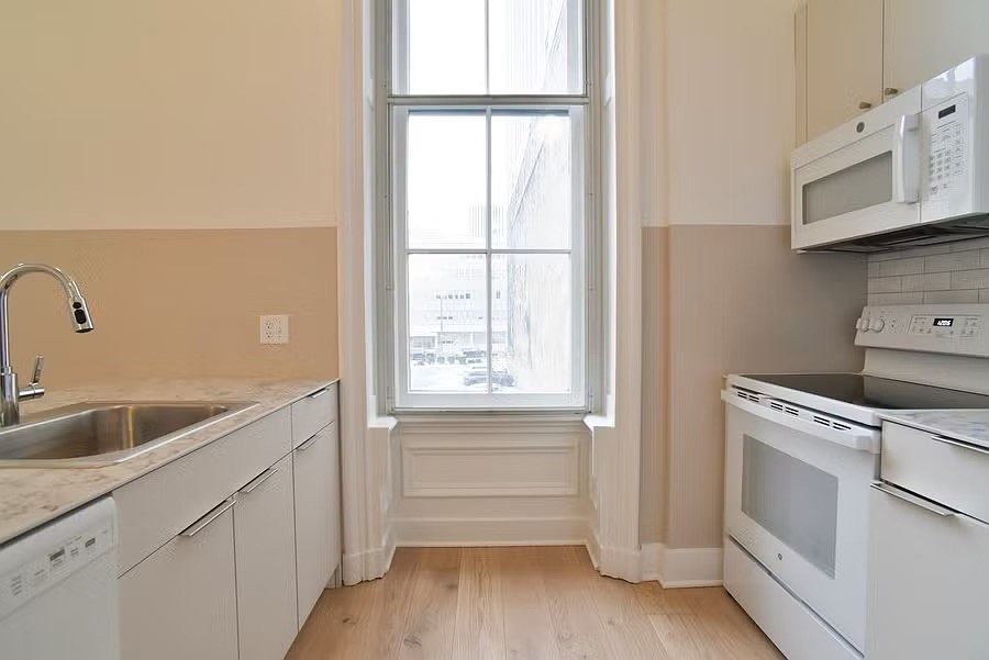 1st image of 30 W Broad St Suite 203
