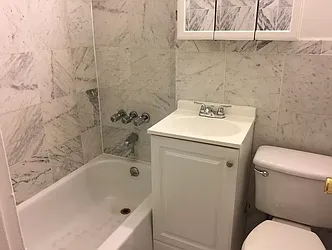 Rented by HOLTON REAL ESTATE INC.