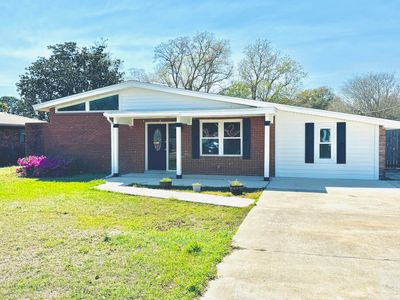 154 Brewer Cir, Mary Esther, FL, 32569