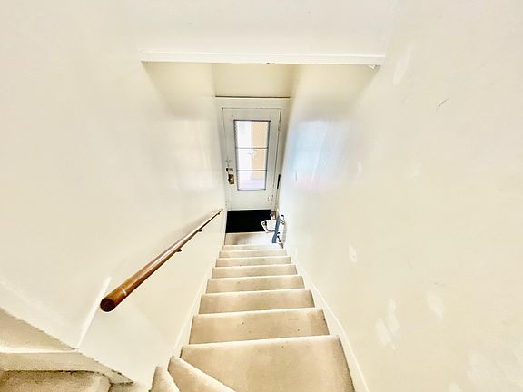 3rd image of 517 3rd Ave Unit 1